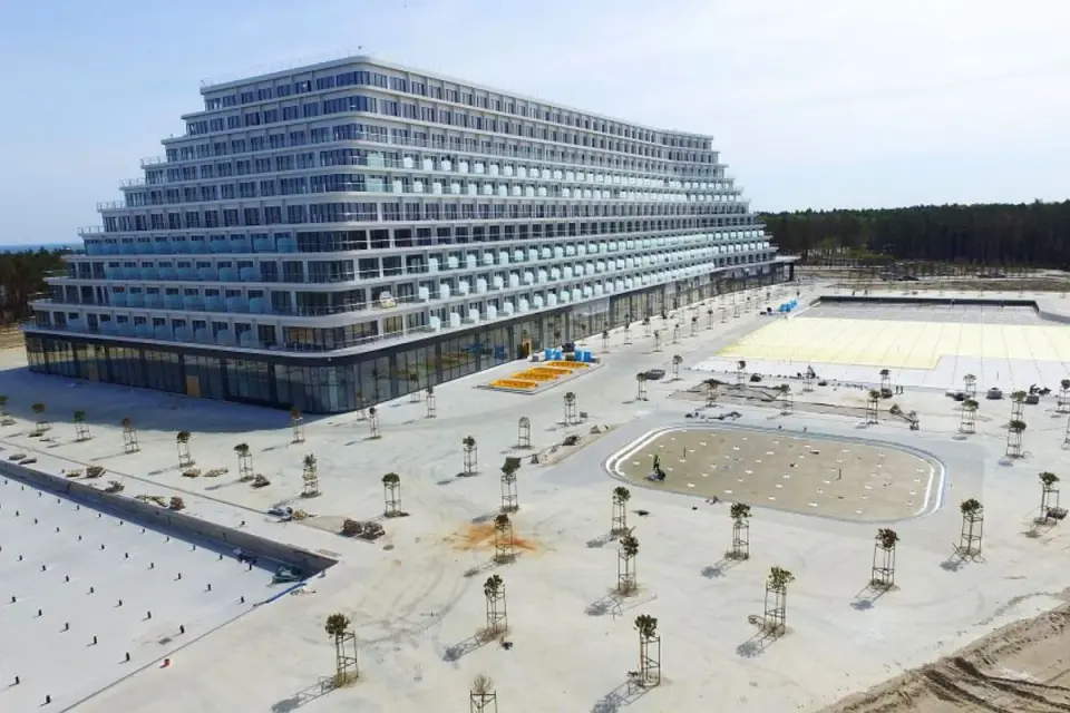 Hotel Gołębiewski w Pobierowie już otwarty. Co warto wiedzieć?